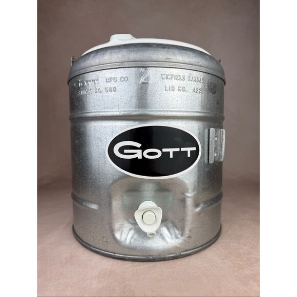 Vintage Gott Galvanized Metal 2 Gallon Water Jug Cooler Silver NOS